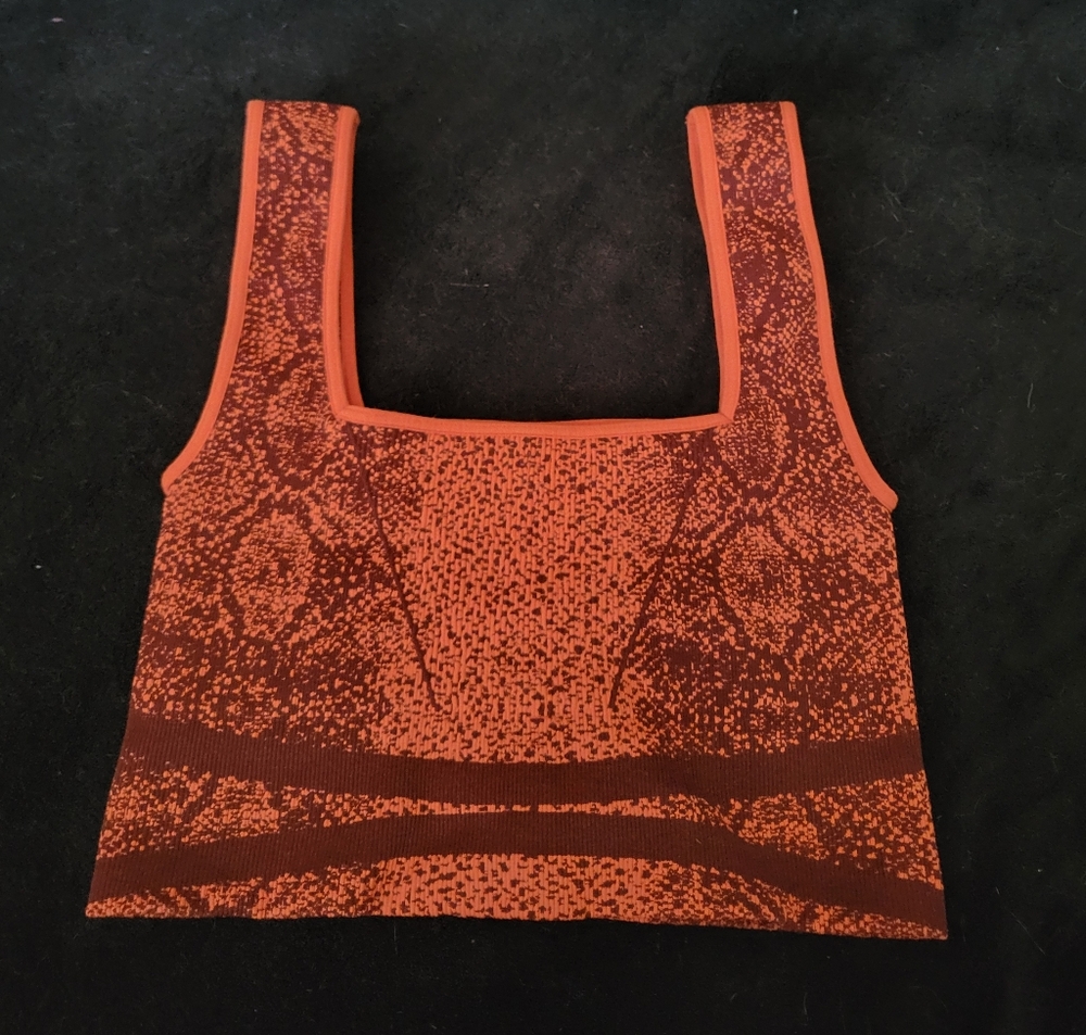 OS Unbranded Tank - Picture 6 of 6